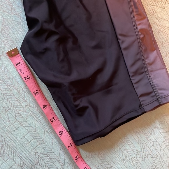 Women’s swim or athletic trunks size M black with gray on sides. New. Quick Dry - Picture 5 of 11